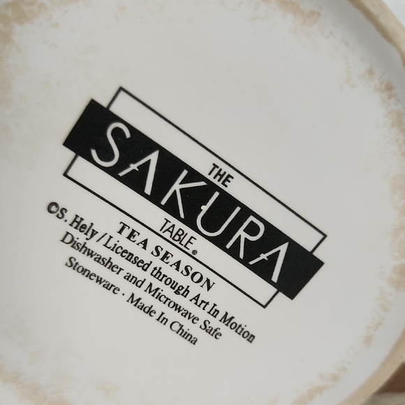 Sakura Yellow and Green Floral Mugs - Picture 7 of 8